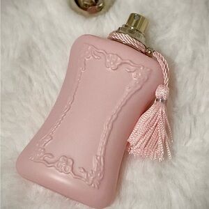 Parfums de Marly Delina